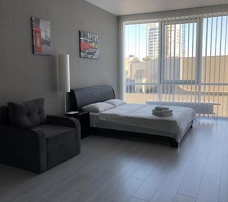 Апартаменти Apartmant In Smart Plaza Київ Екстер'єр фото